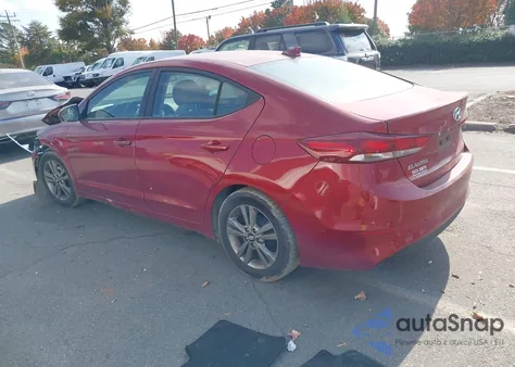 2017 Hyundai Elantra Se z USA, uszkodzony, nr VIN KMHD84LF4HU063166